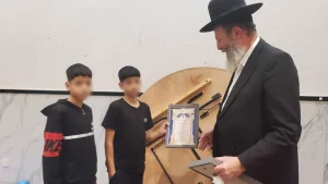 פסגת זאב: תשעה סיומי מסכת בערב אחד, ועוד שני סיומים!