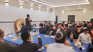 פסגת זאב: תשעה סיומי מסכת בערב אחד, ועוד שני סיומים!